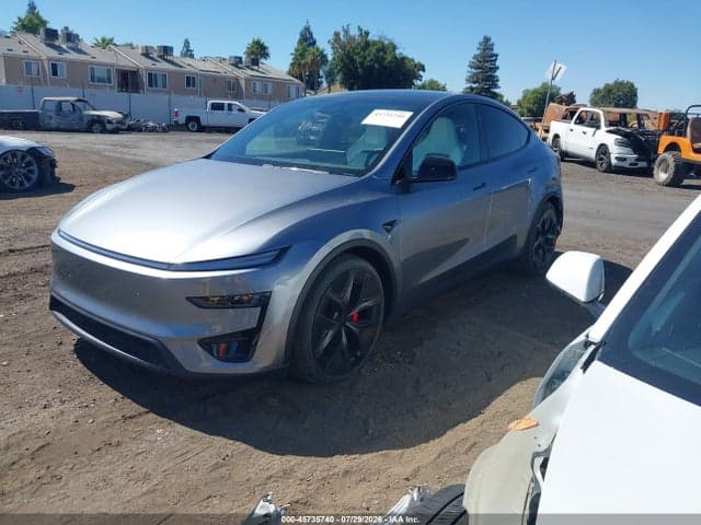 2026 TESLA MODEL Y PERFORMANCE ALL-WHEEL DRIVE 4