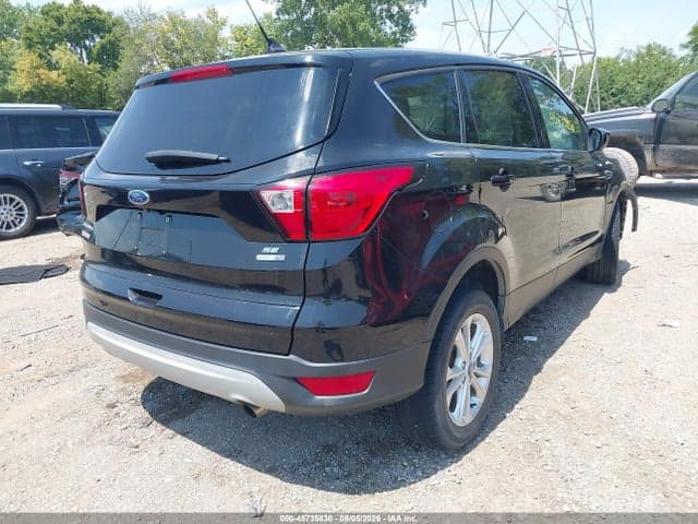 2019 FORD ESCAPE SE 4