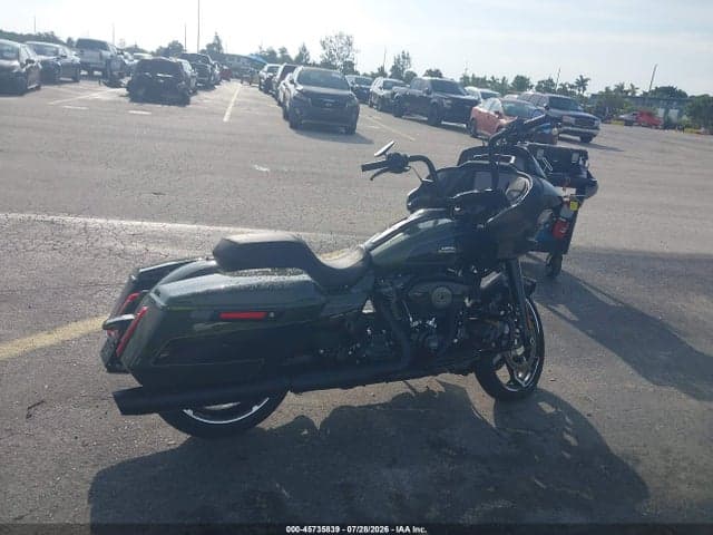 2026 HARLEY-DAVIDSON FLTRX 4