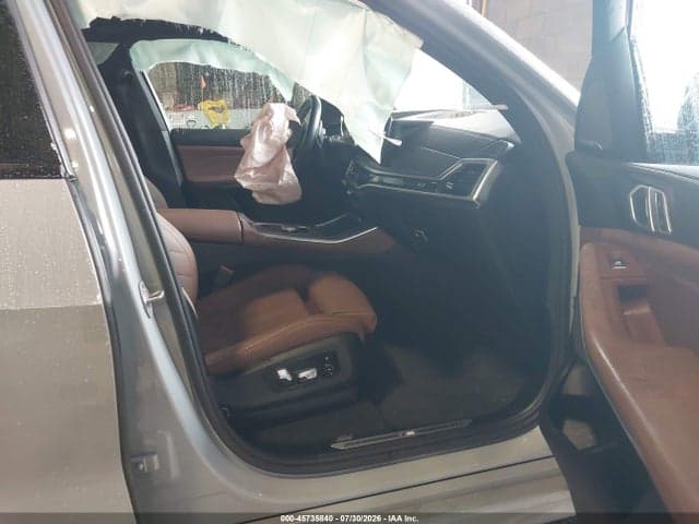 2026 BMW X5 XDRIVE40I 5