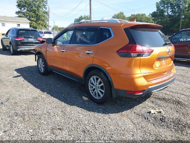 2017 NISSAN ROGUE SV 3