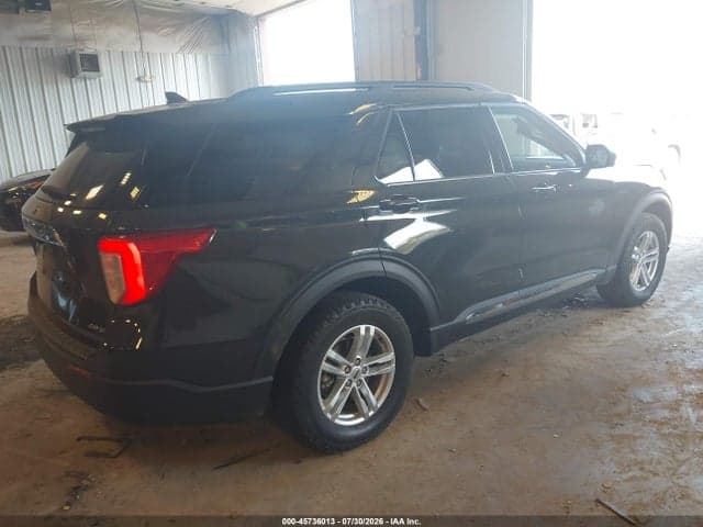 2023 FORD EXPLORER XLT 4