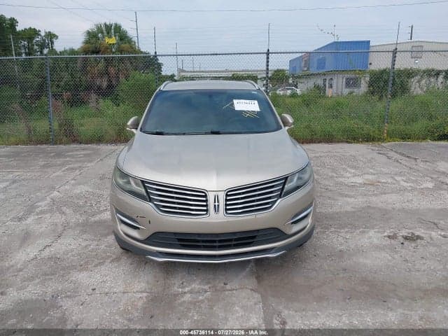 2017 LINCOLN MKC PREMIERE 6