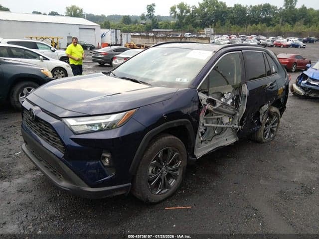 2025 TOYOTA RAV4 HYBRID XLE PREMIUM 2