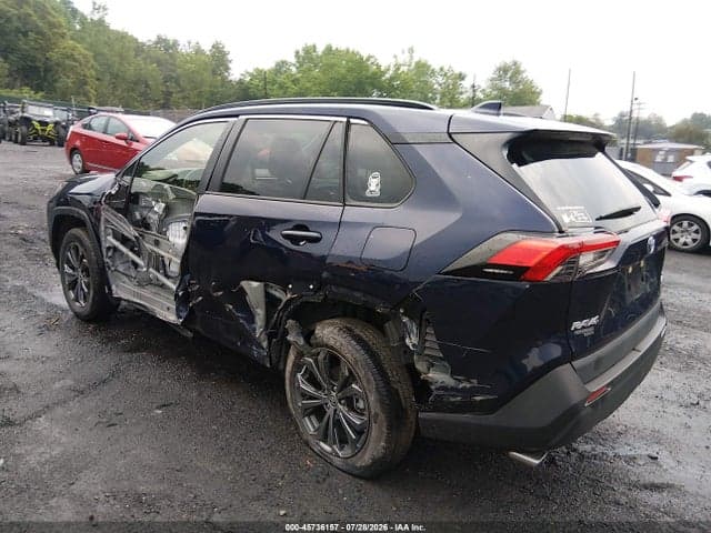 2025 TOYOTA RAV4 HYBRID XLE PREMIUM 3