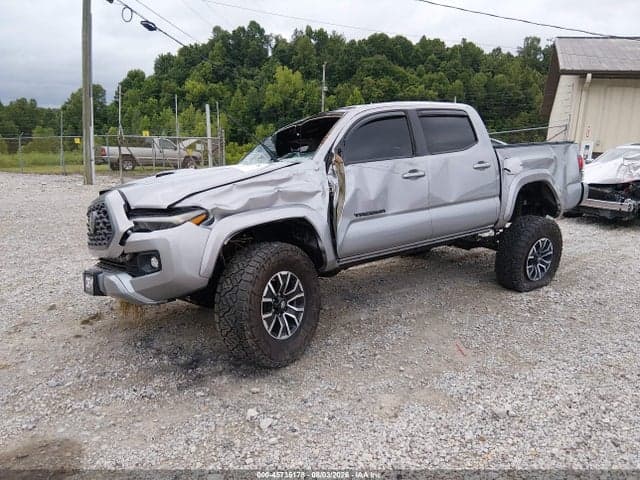 2021 TOYOTA TACOMA TRD SPORT 2