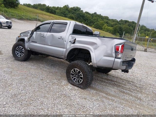 2021 TOYOTA TACOMA TRD SPORT 3