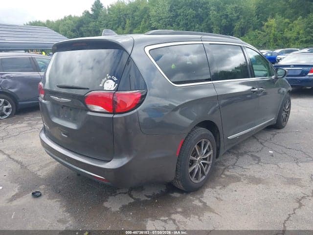 2017 CHRYSLER PACIFICA TOURING-L 4