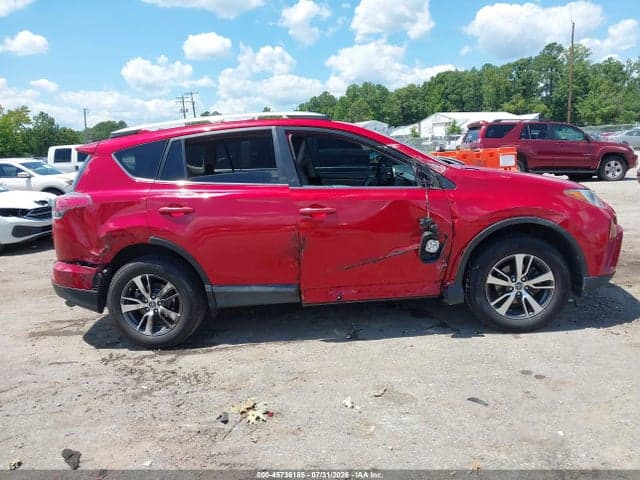 2017 TOYOTA RAV4 XLE 13