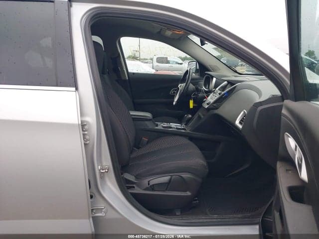 2017 CHEVROLET EQUINOX LT 5