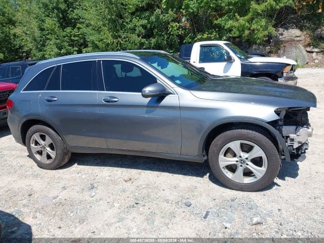 2017 MERCEDES-BENZ GLC 300 4MATIC 14