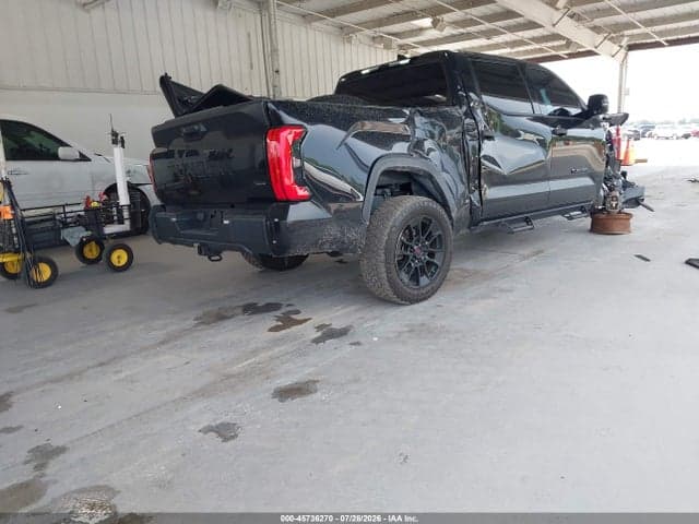 2022 TOYOTA TUNDRA SR5 4