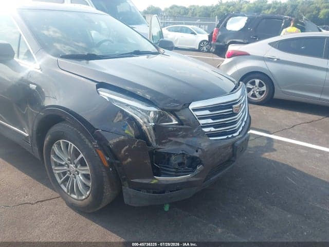 2017 CADILLAC XT5 LUXURY 6