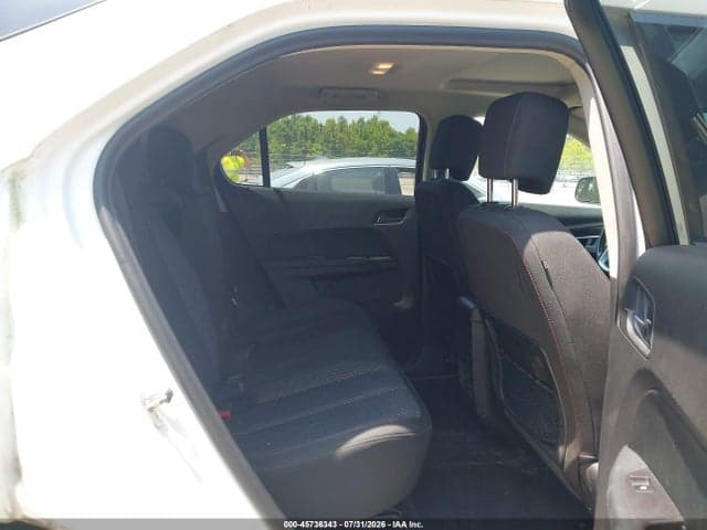 2017 CHEVROLET EQUINOX LT 8