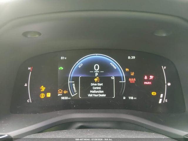 2025 TOYOTA CAMRY SE 7