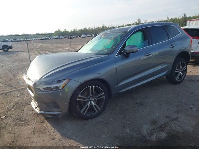 2019 VOLVO XC60 T5 MOMENTUM 2