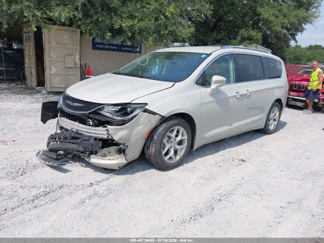 2017 CHRYSLER PACIFICA TOURING-L PLUS 2