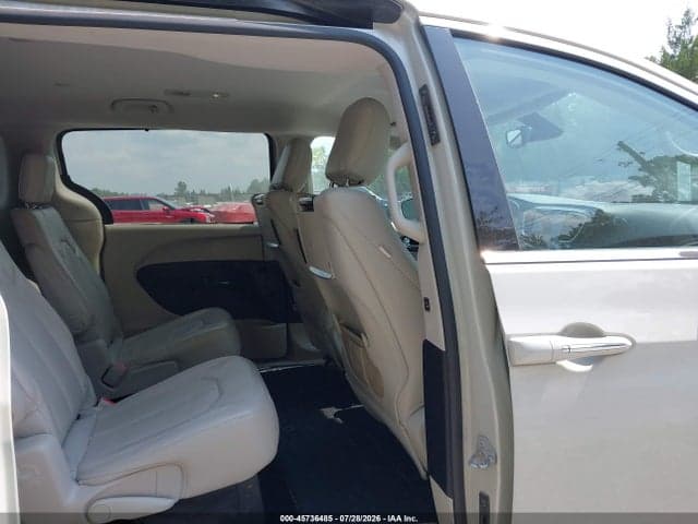2017 CHRYSLER PACIFICA TOURING-L PLUS 8