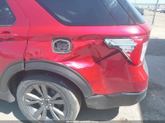 2021 FORD EXPLORER XLT 6
