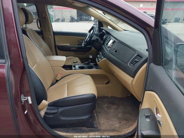 2017 KIA SEDONA LX 5