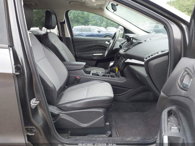2019 FORD ESCAPE SE 5