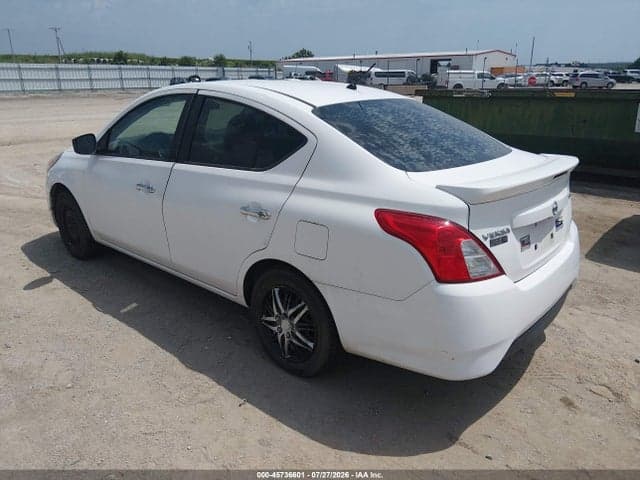 2017 NISSAN VERSA 1.6 SV 3
