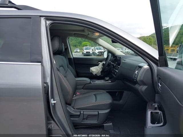 2026 NISSAN PATHFINDER SL 5