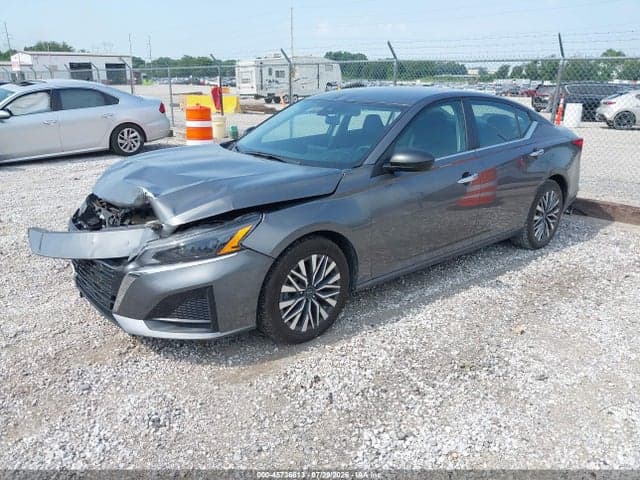 2024 NISSAN ALTIMA SV 2