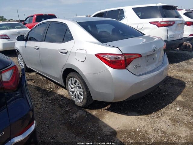 2018 TOYOTA COROLLA LE 3