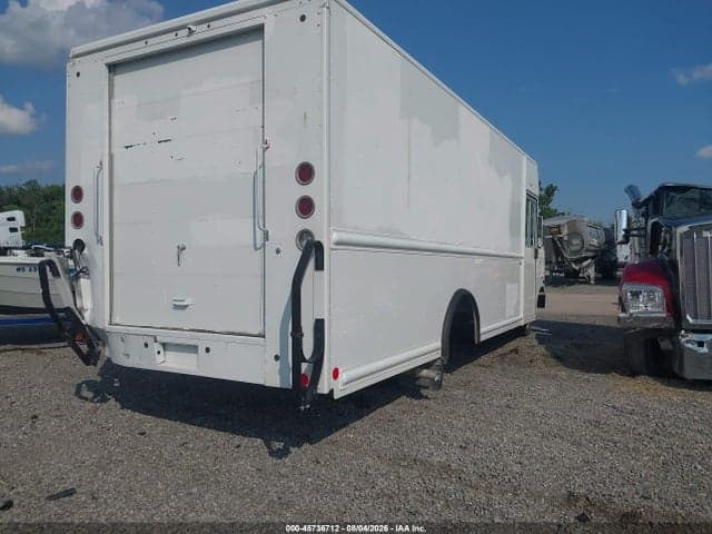 2023 FORD E-450 STRIPPED 4