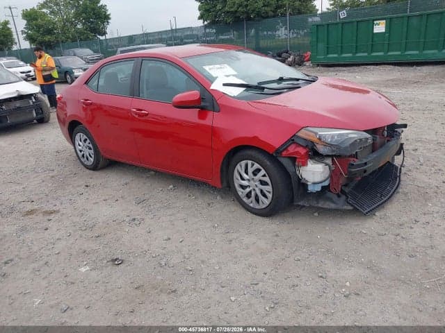 2018 TOYOTA COROLLA LE - 1