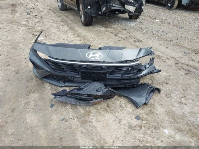2025 HYUNDAI ELANTRA SEL SPORT 12