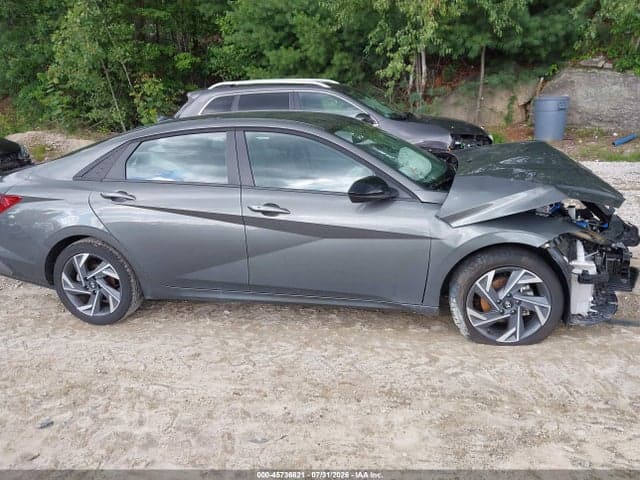 2025 HYUNDAI ELANTRA SEL SPORT 14