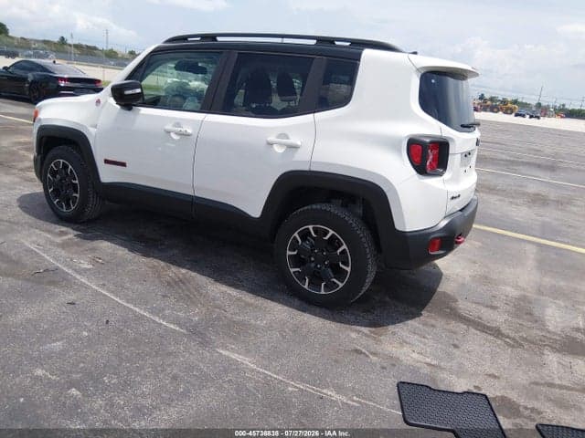 2023 JEEP RENEGADE TRAILHAWK 4X4 3