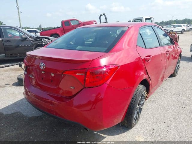 2017 TOYOTA COROLLA SE 4