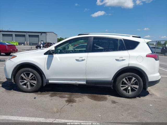 2018 TOYOTA RAV4 XLE 14