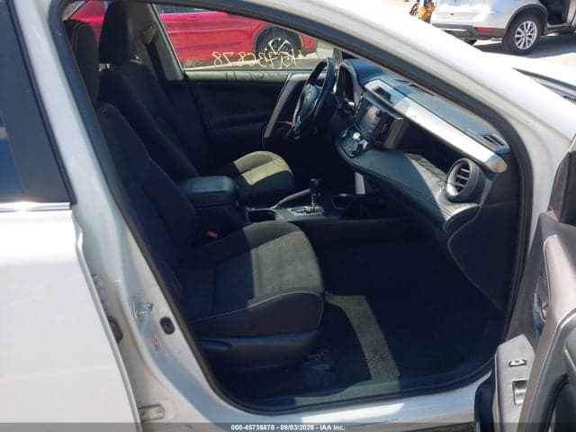 2018 TOYOTA RAV4 XLE 5