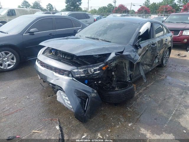 2024 KIA FORTE GT-LINE 2