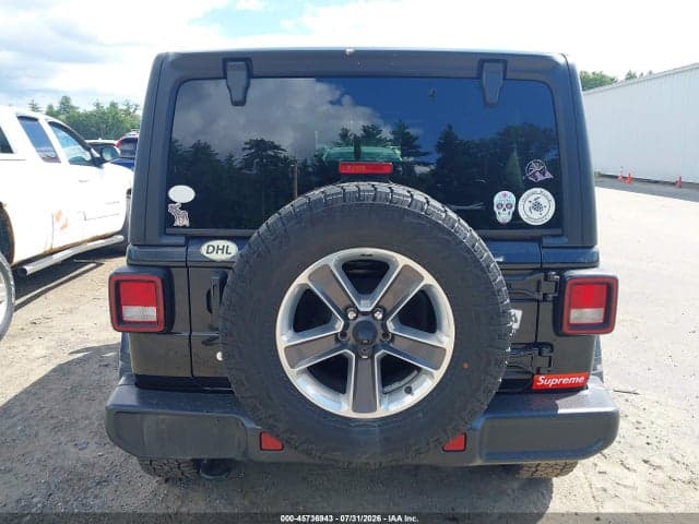2020 JEEP WRANGLER UNLIMITED SAHARA 4X4 16