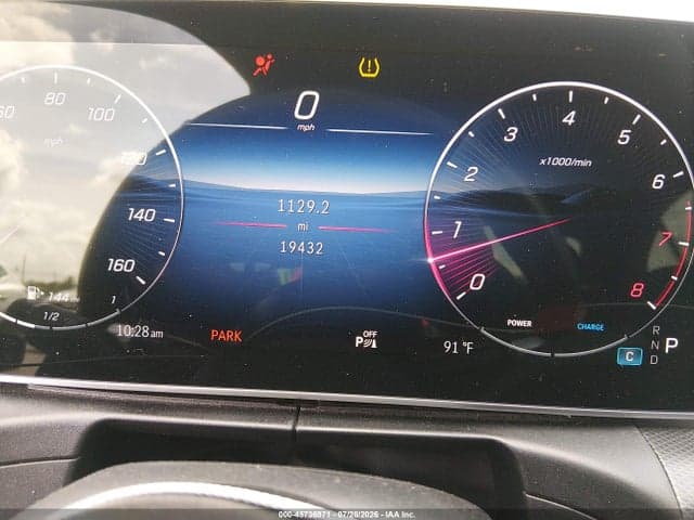 2025 MERCEDES-BENZ C 300 7