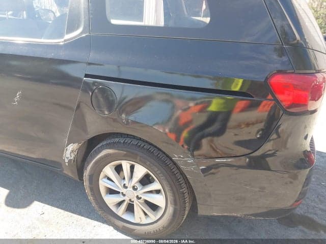 2017 KIA SEDONA L 6