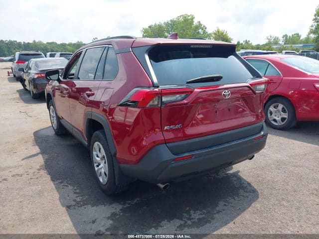 2019 TOYOTA RAV4 LE 3