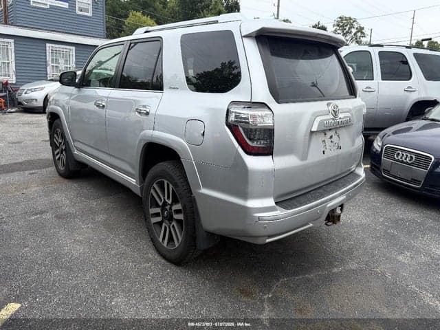 2017 TOYOTA 4RUNNER 3