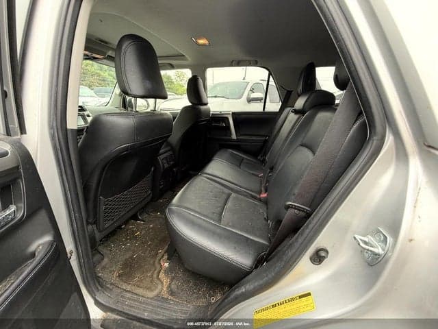 2017 TOYOTA 4RUNNER 8