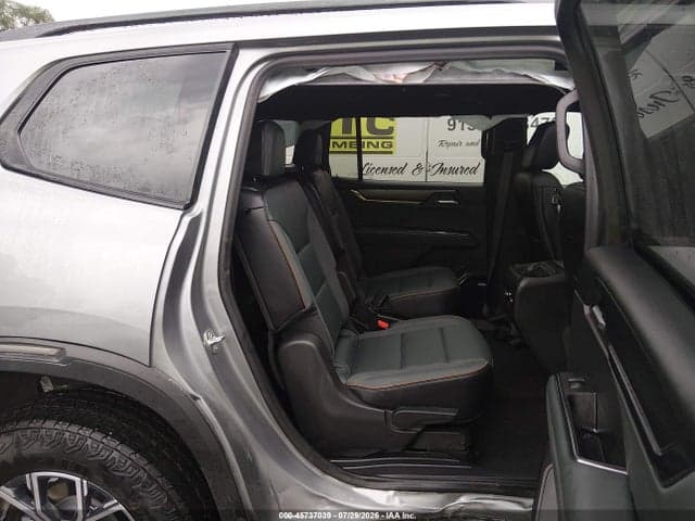 2026 GMC ACADIA AT4 AWD 8