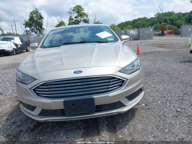 2017 FORD FUSION SE 12