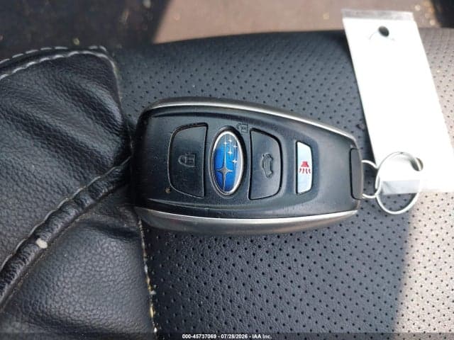 2017 SUBARU LEGACY 2.5I LIMITED 11