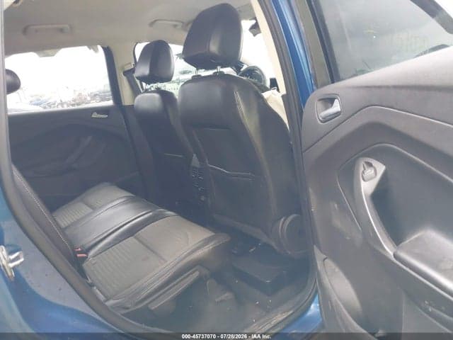 2017 FORD ESCAPE SE 8
