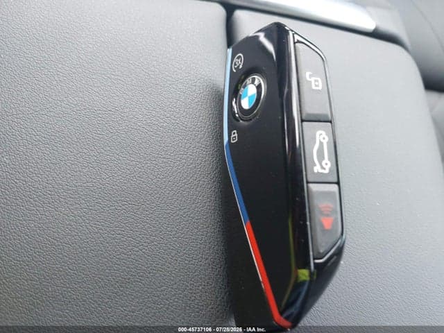 2025 BMW X5 M60I 11
