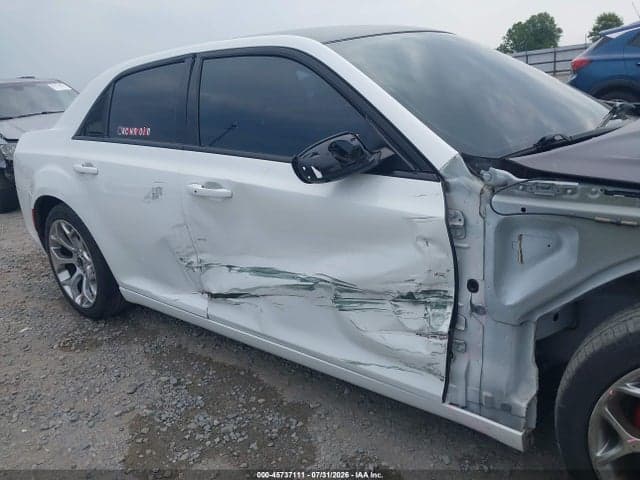 2018 CHRYSLER 300 TOURING 21